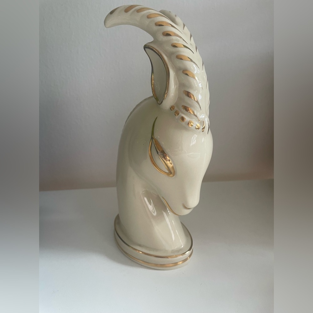 Vintage Ceramic Gazelle Figurine Statuette - Picture 3 of 3